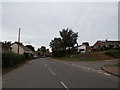 TM4198 : Beccles Road, Thurlton by Geographer