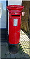 Elizabeth II postbox on Edenfield Road, Norden