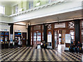 Hendon Central tube station - entrance hall