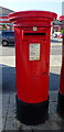 Elizabeth II postbox on Middleton Road, Chadderton