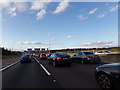 TQ5572 : M25 London Orbital Motorway, Darenth by Geographer