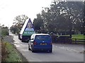 Ni Riada supporters on their way towards the Border