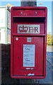 Close up, Elizabeth II postbox on Burnley Road, Higher Broad Clough
