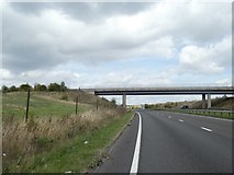 TL2431 : Hatch Lane bridge over A505 outside Baldock by David Smith