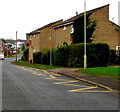 Zigzag yellow markings on Heol-y-frenhines, Bridgend