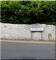 SN3859 : Welsh and English street name sign, Stryd Bethel/Margaret Street, New Quay by Jaggery