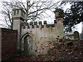 Castellated gateway