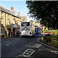 Coaches at the northern end of High Street, Moreton-in-Marsh