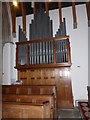 Holy Trinity, Lyne: organ