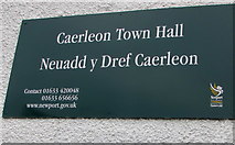 ST3390 : Bilingual town hall name sign, Caerleon by Jaggery