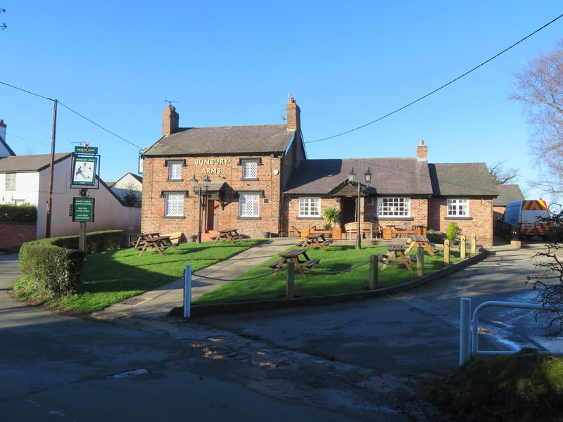 The Bunbury Arms, Stoak, Cheshire © John S Turner Cc-by-sa 2.0 