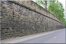 SE0623 : Stone embankment wall on south side of Holmes Road by Roger Templeman