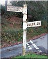 Old Direction Sign - Signpost south of Milcombe