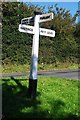 Old Direction Sign - Signpost by Pett Road, Friar