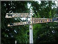 Old Direction sign - Signpost in Northmuir