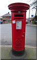 TA0532 : George VI postbox on Beck Bank, Cottingham by JThomas