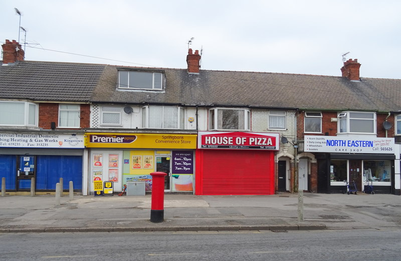 Shops on Spring Bank West, Hull © JThomas ccbysa/2.0 Geograph Britain and Ireland