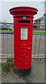 TA0429 : Edward VII postbox on Willerby Road, Hull by JThomas