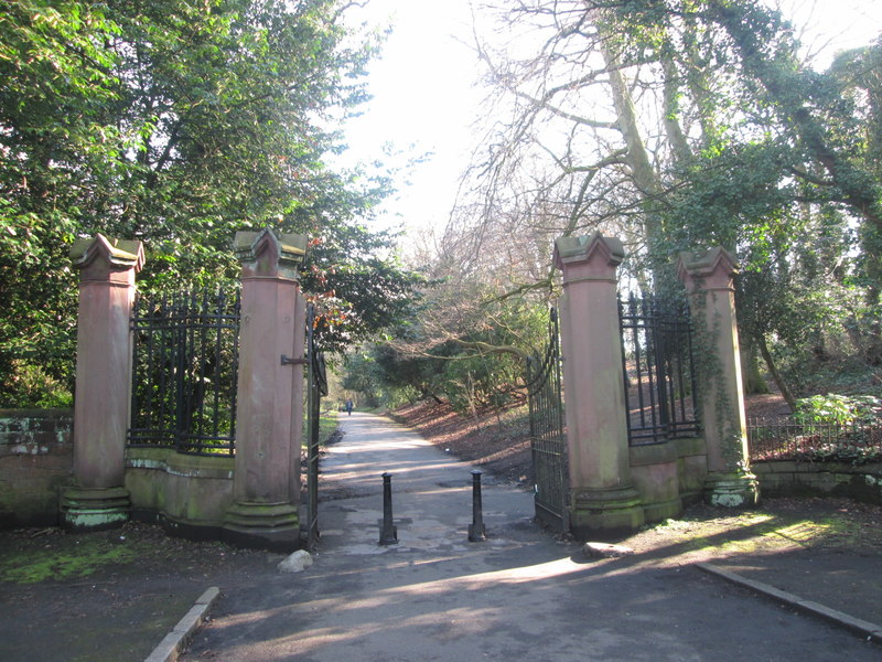 Entrance to Fulwood Park © John Slater cc-by-sa/2.0 :: Geograph Britain ...