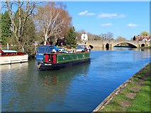 SU4996 : A narrowboat on the River Thames by Steve Daniels