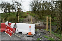 H5371 : Road closed, Bancran / Bracky by Kenneth  Allen