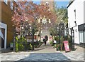 Kingston upon Thames, gates