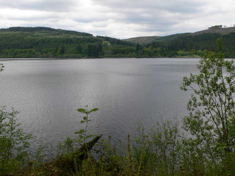 Lake Vyrnwy © Eirian Evans cc-by-sa/2.0 :: Geograph Britain and Ireland