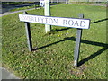 Somerleyton Road sign