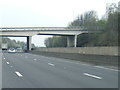 SE3009 : M1 passes under Churchfield Lane overbridge by Colin Pyle