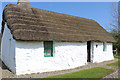 Cruck Cottage