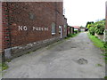 Access lane alongside #30 West Avenue, Filey