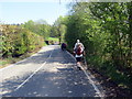 Cerddwyr yn dilyn yr A482 / Walkers following the A482