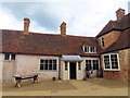 Inside the New Inn Courtyard