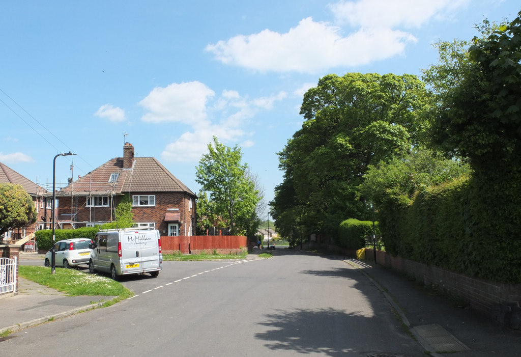 Blind Lane © habiloid cc-by-sa/2.0 :: Geograph Britain and Ireland