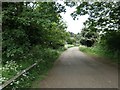 Lane heading south-east to Newbold Comyn