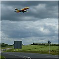 SK4726 : DHL landing by Alan Murray-Rust