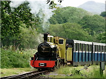 SD1399 : Arriving at Irton Road by Peter Trimming