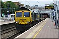 Intermodal Train, Ealing Broadway