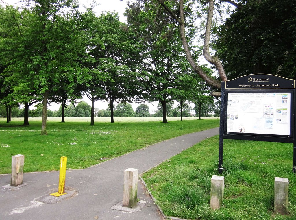 Lightwoods Park, Bearwood © Noisar cc-by-sa/2.0 :: Geograph Britain and ...