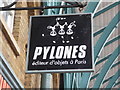 TQ3080 : Pylones at Covent Garden by Marathon