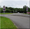ST1588 : 40 and Clearway signs on the approach to Crossways Roundabout, Caerphilly by Jaggery