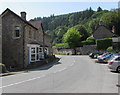 SO5300 : Bend in the A466, Tintern by Jaggery