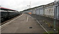 SS6593 : Temporary fencing on platform four, Swansea station by Jaggery