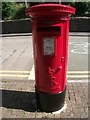 Elizabeth II pillar box, Bangor