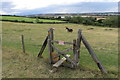 Footpath to Little Billington