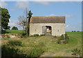 Stone barn near Luckington