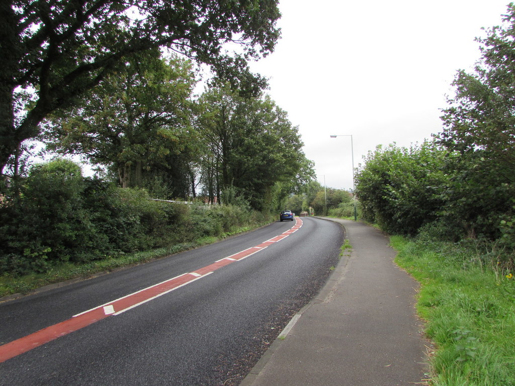 North along Hengoed Road towards... © Jaggery ccbysa/2.0 Geograph