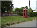 Edward VII postbox and telephone box, Somerton Church