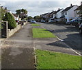 Pavement and road, Lon-yr-eglwys, St Brides Major