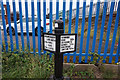 Distance post next to bridge #85 Grand Union Canal